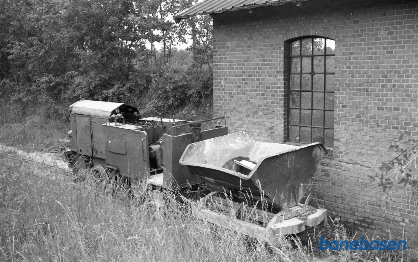Billedet er fra Allerød Teglværk, remisen ved underførsel under Nordbanen