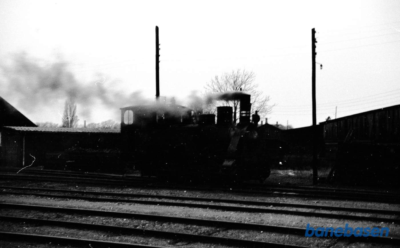 Amagerbro station. AB 6