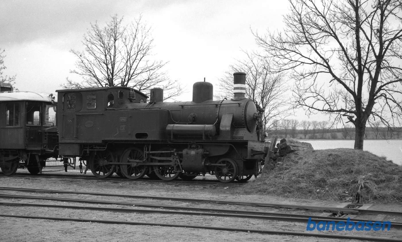 Præstø station med hensat materiel