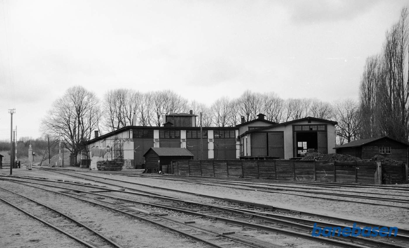 Præstø station. Remisen .