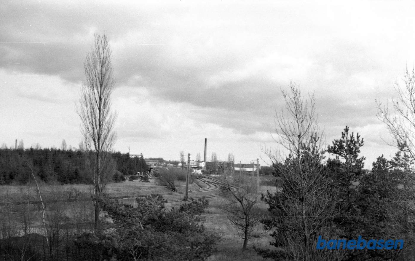 Udsigt mod papirfabrikken