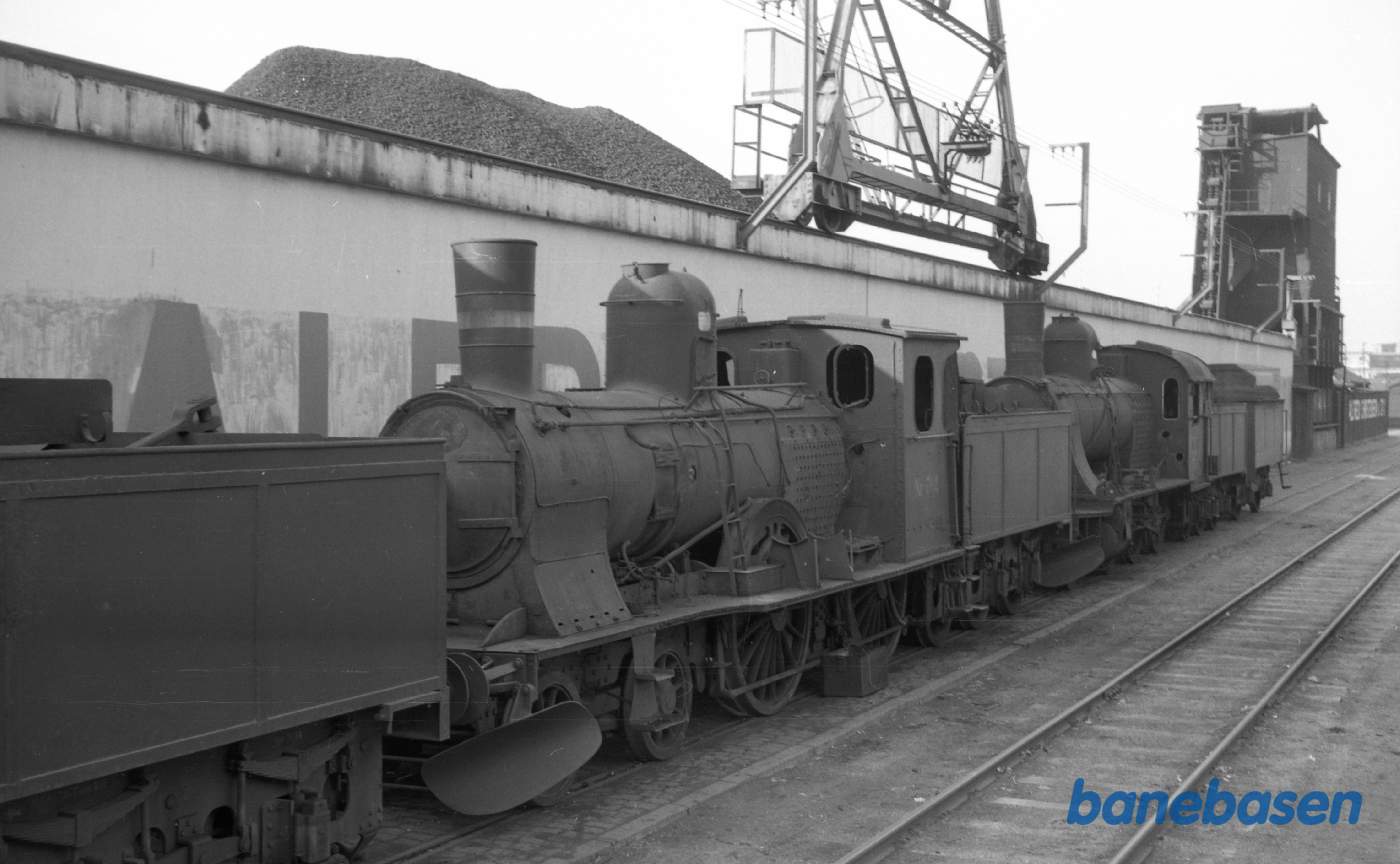 C 702 på vej til ophugning C 702 på vej til ophugning