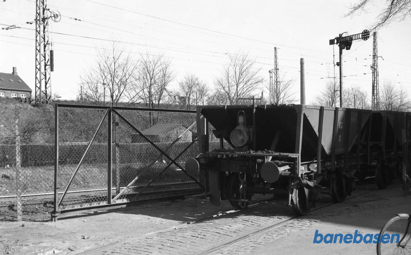 Østre gasværk. Fronten af en kulvogn