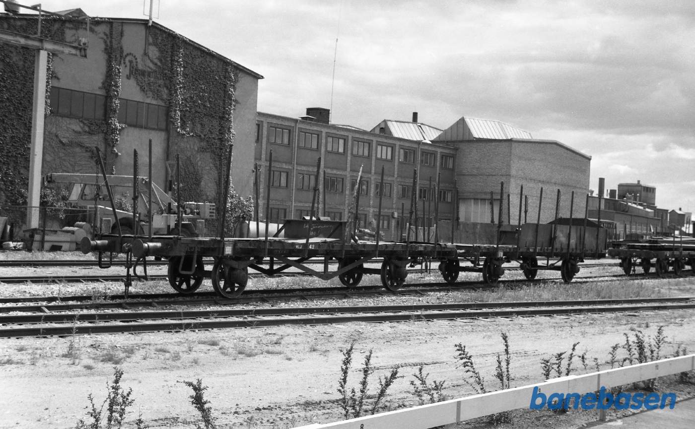 Limhamn. Baneterrænet med godsvogne