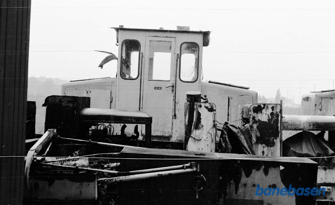 785 mm sporet ASEA el-lokomotiv fra Cementfabrikken Rørdal ved Aalborg 785 mm sporet ASEA el-lokomotiv fra Cementfabrikken Rørdal ved Aalborg