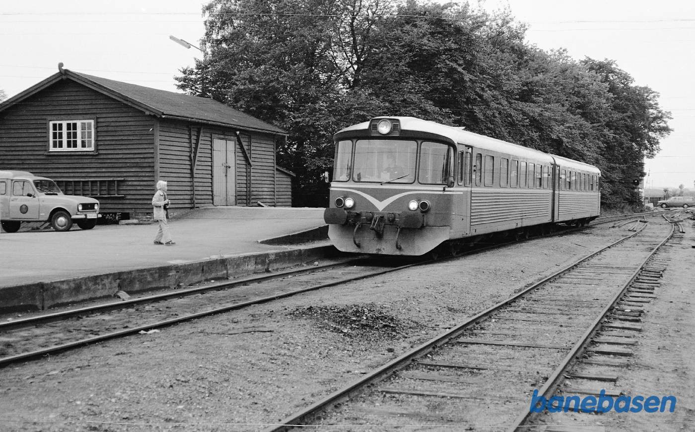 Store Merløse station med Y-tog