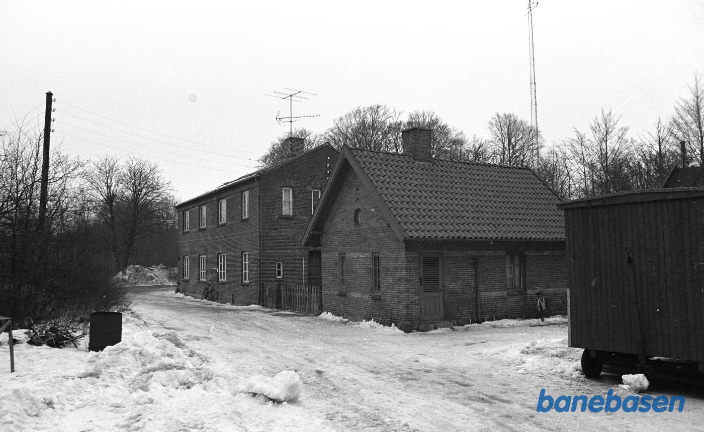 Kagerup station. Gadesiden