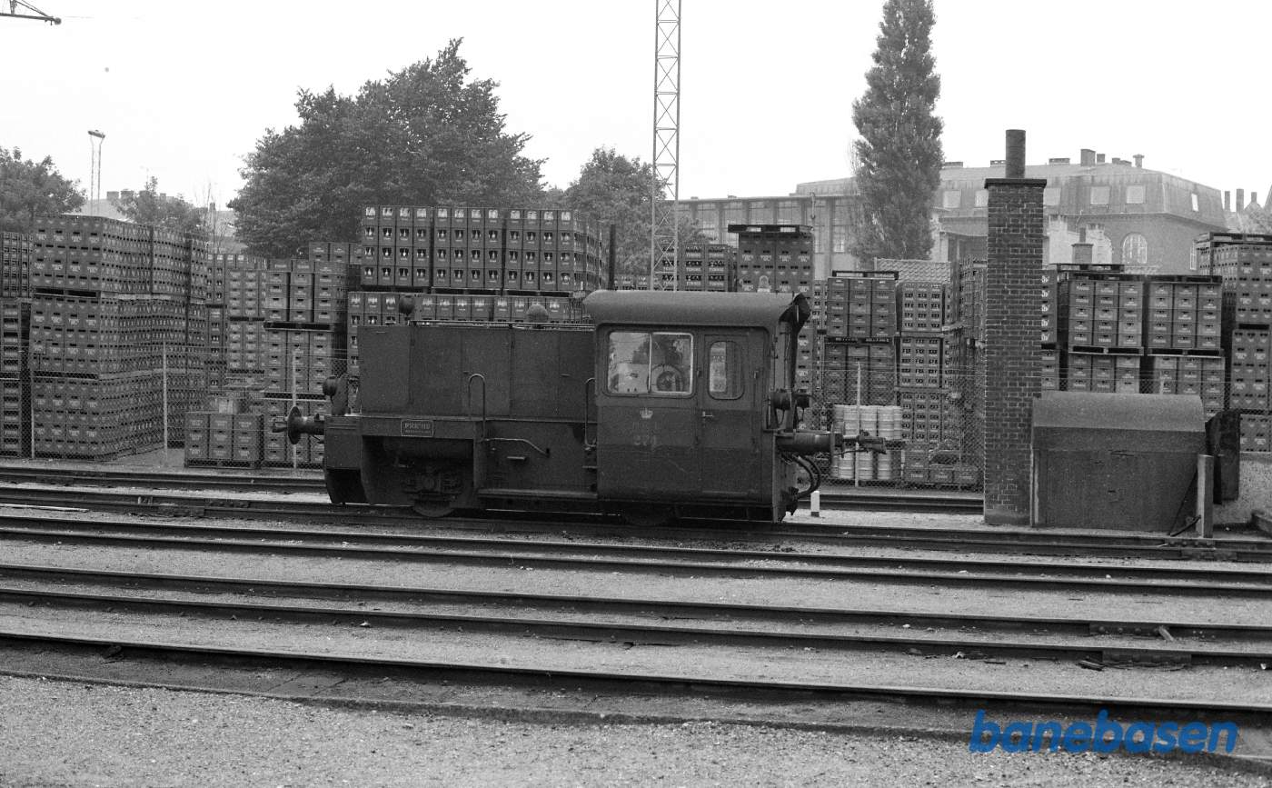 Frederiksberg station med Køf 274