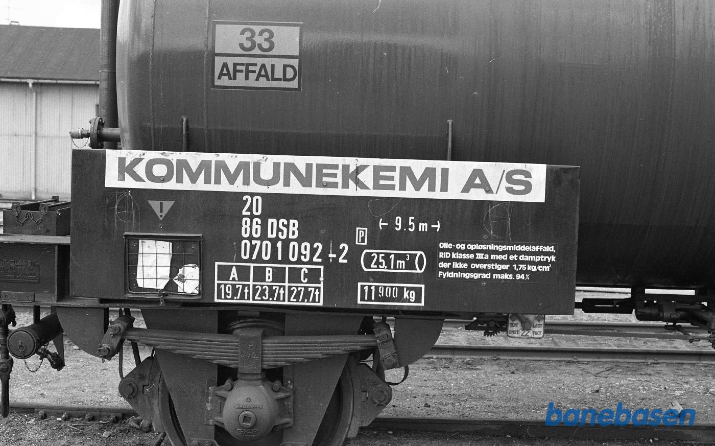 Tankvogn fra kommunekemi. Detalje
