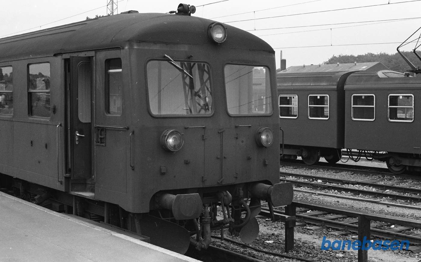 Hillerød station. Fronten af BHS