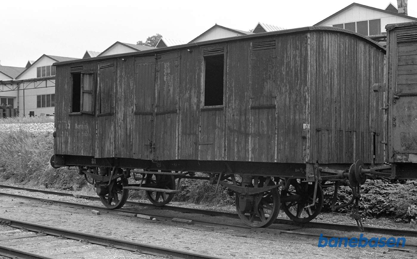 Hillerød station med OKMJ J 81