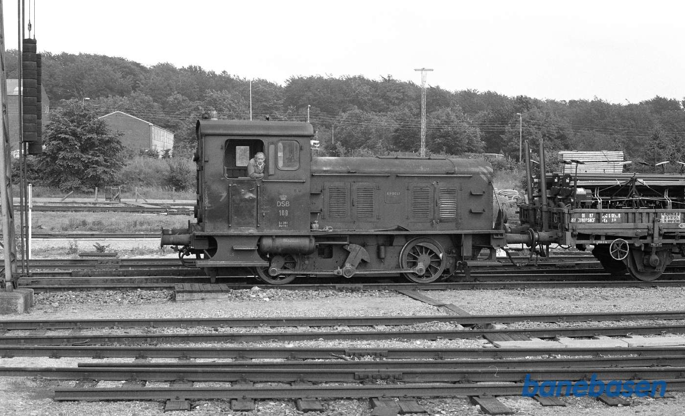 Hillerød station med Ardelt 109