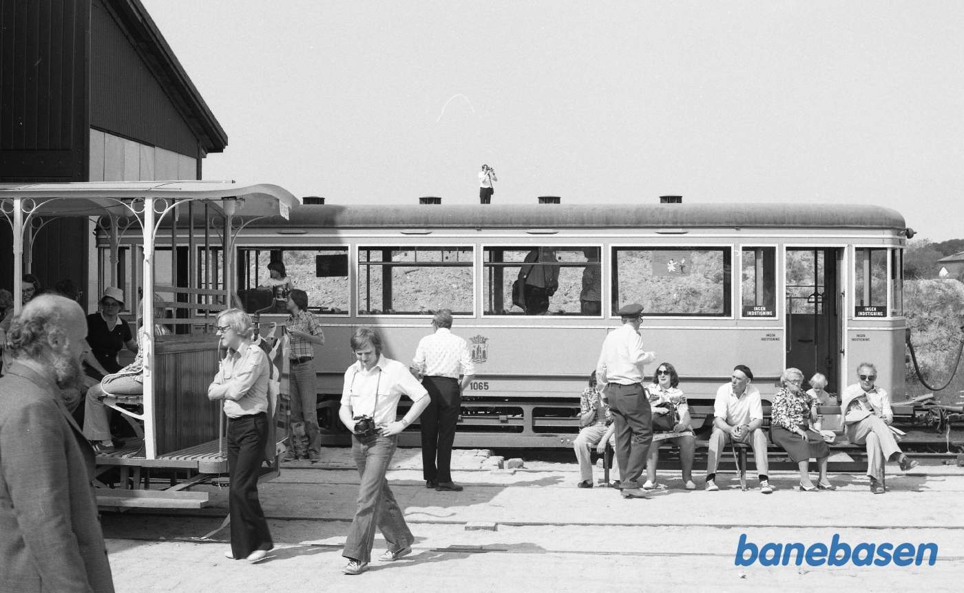 Skjoldenæsholm. Linie 13 bivogn