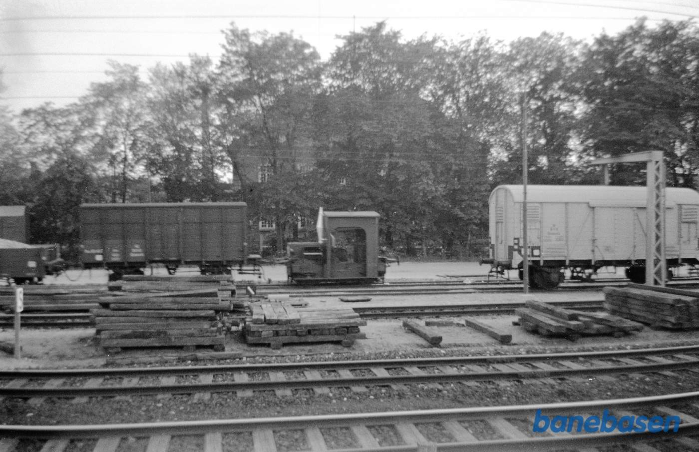 Rangertraktor og Q vogn på læssevejen