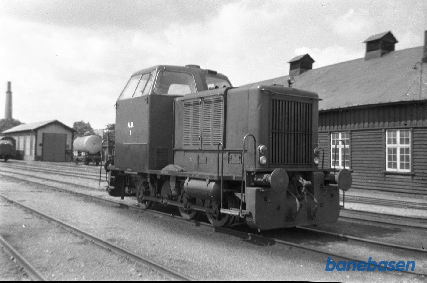 AB 1 på Amagerbro station