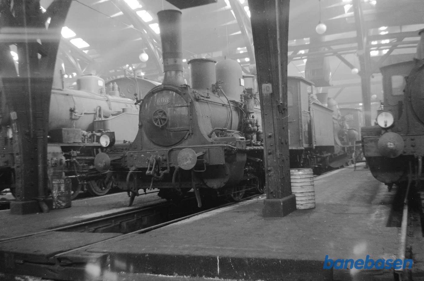 København GB. Remisen med G 602varmemaskine