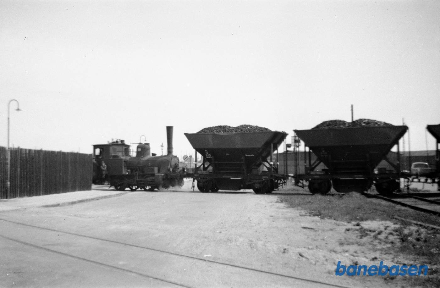 HS med kulvogne til kulrampen