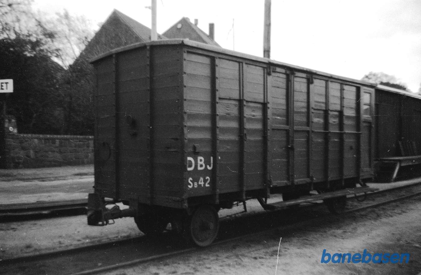 DBJ Sb 42