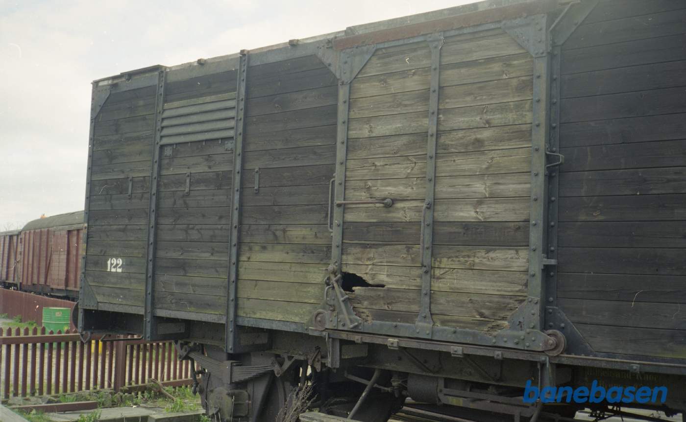 Godsvogn GDS Qc 122 på Græsted station Godsvogn GDS Qc 122 på Græsted station
