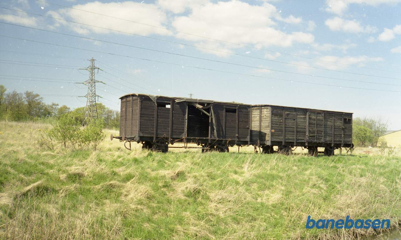 2 GDS godsvogne hensat ved Borupgaards trinbræt på HFHJ