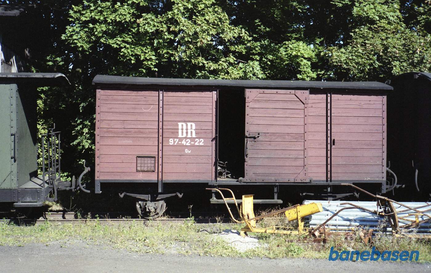Godsvogn DR 97-42-22 på Rygen