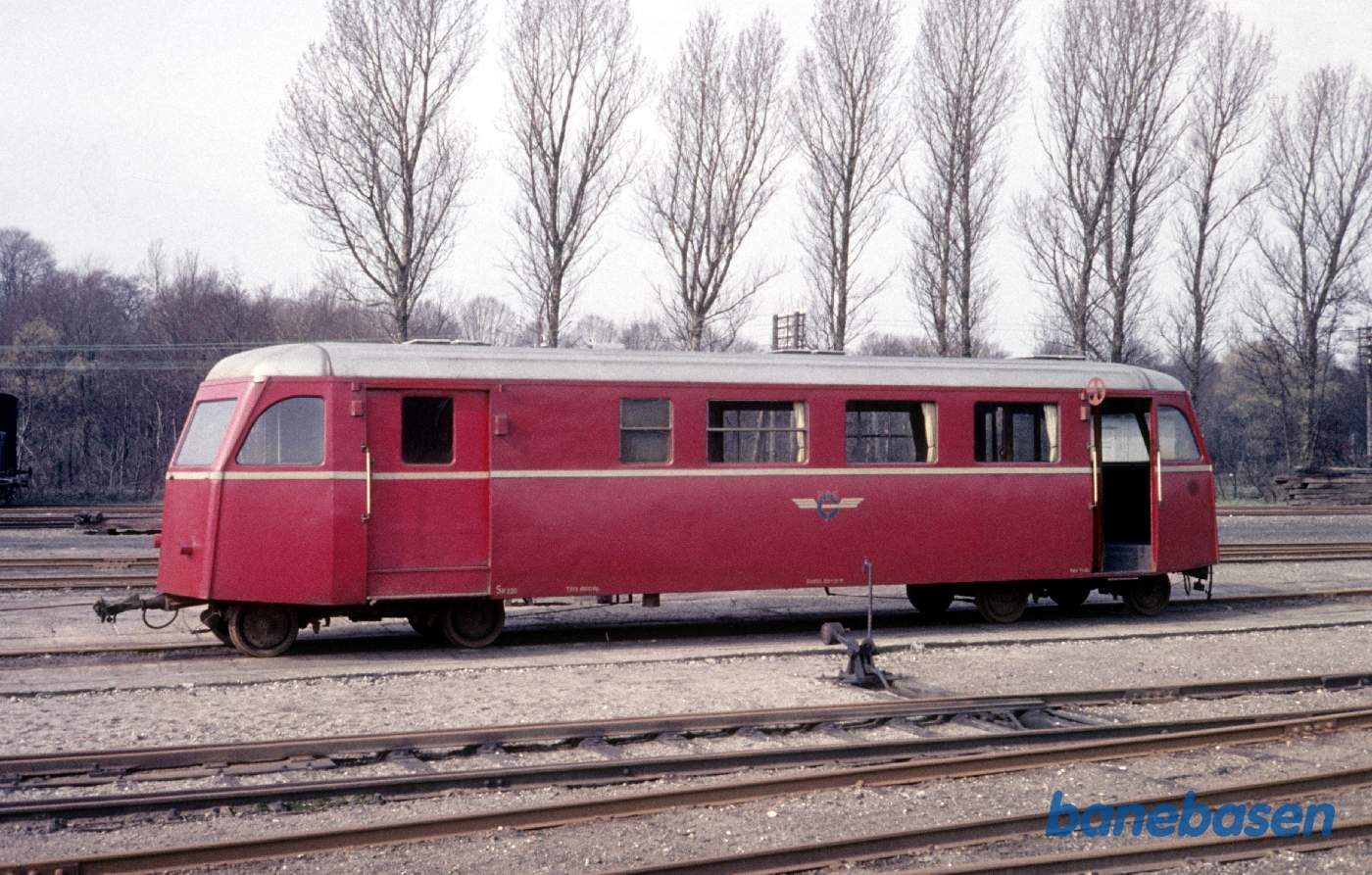 Skinnebusbivogn serie 2