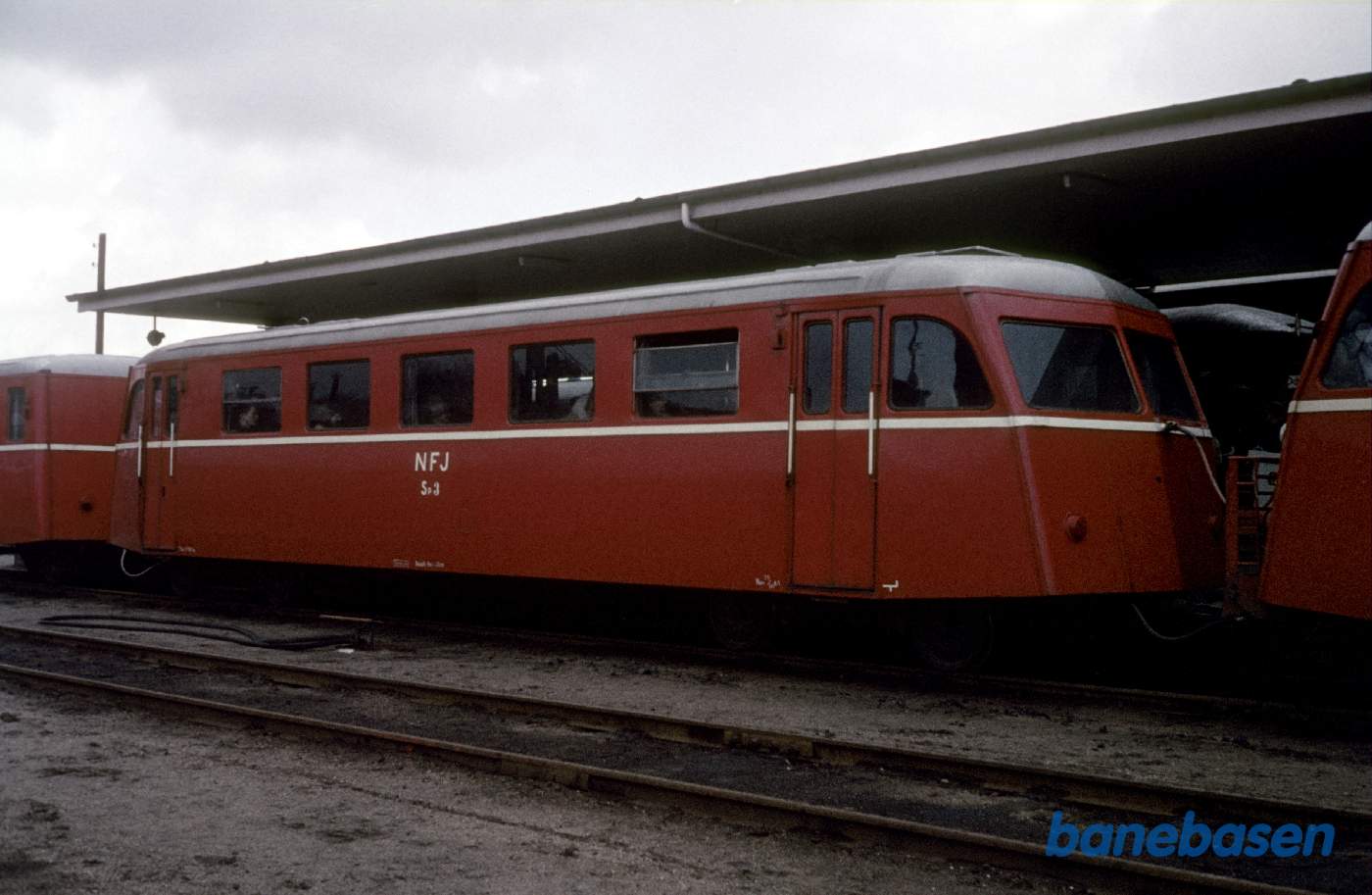 Skinnebusbivogn - ombygget fra Bornholmsk motorvogn