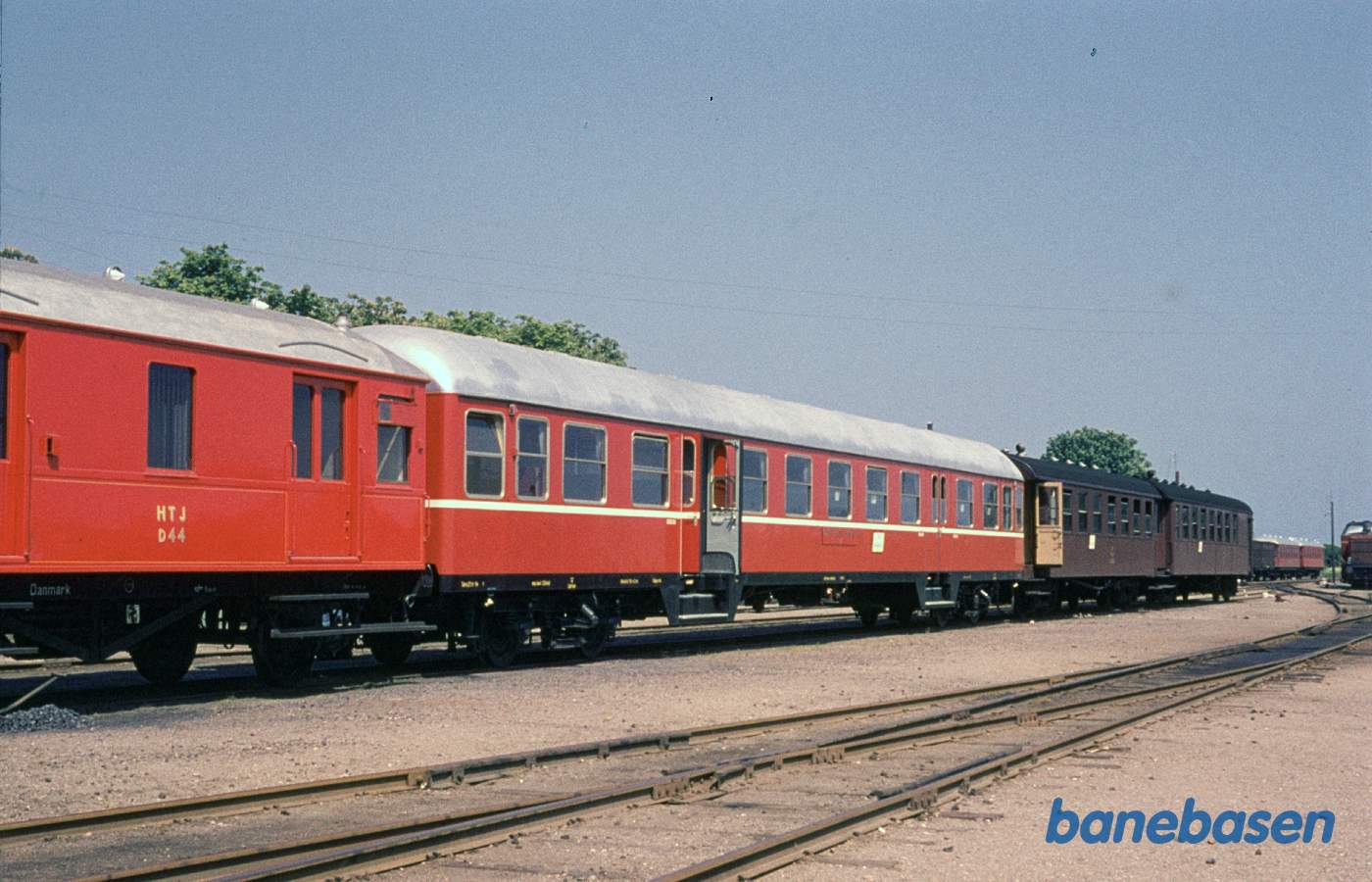 Vognstamme med 2 gennemgående DSB-vogne