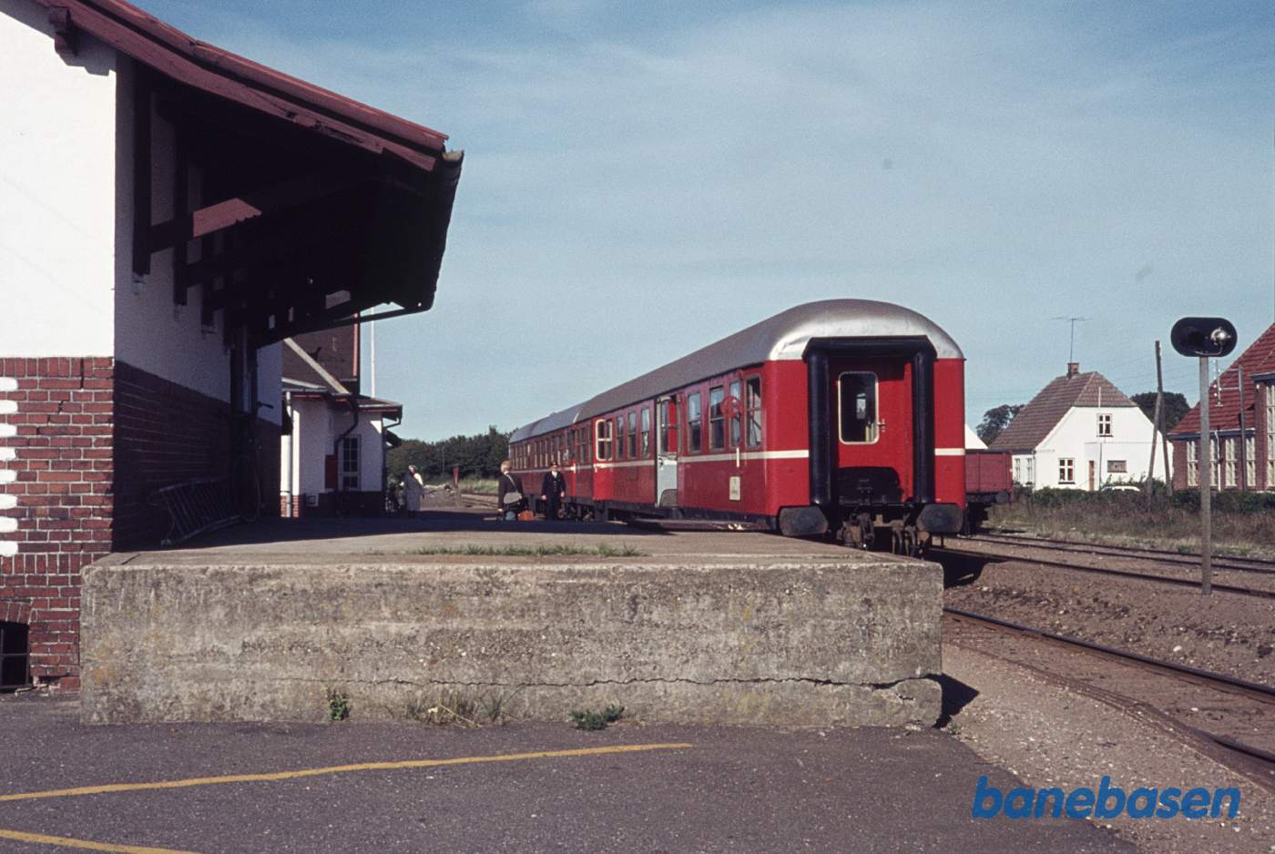 Persontog med OHJ MO og BL, begge fra 1961