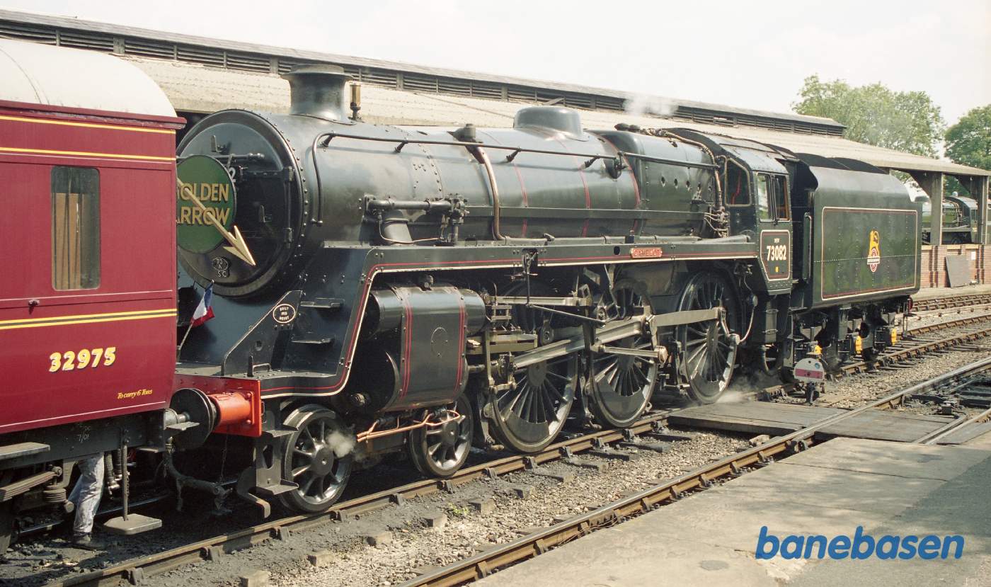 Det fornemme tog med spisevognen har navnet The Golden Arrow