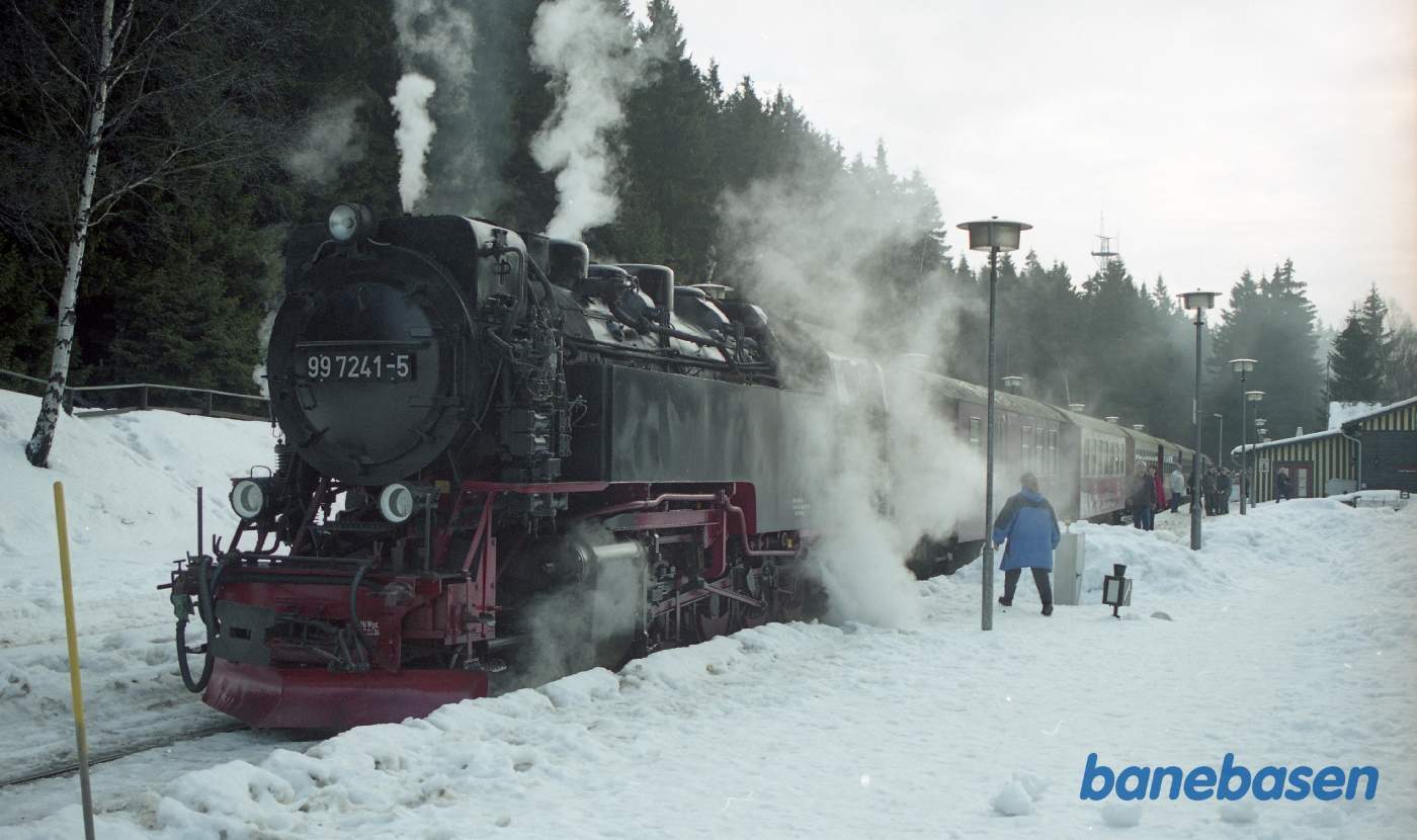 Damptoget ankommet til Schierke, hvor vi skal vende. Grundet snestorm er strækningen op til Brocken midlertidig lukket