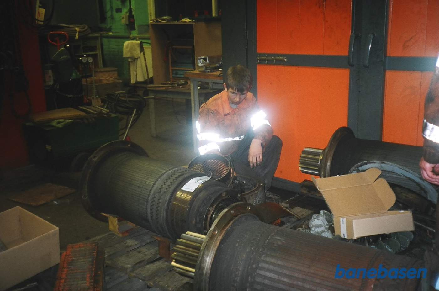 Banemotor ankerne ligger klar til eftersyn