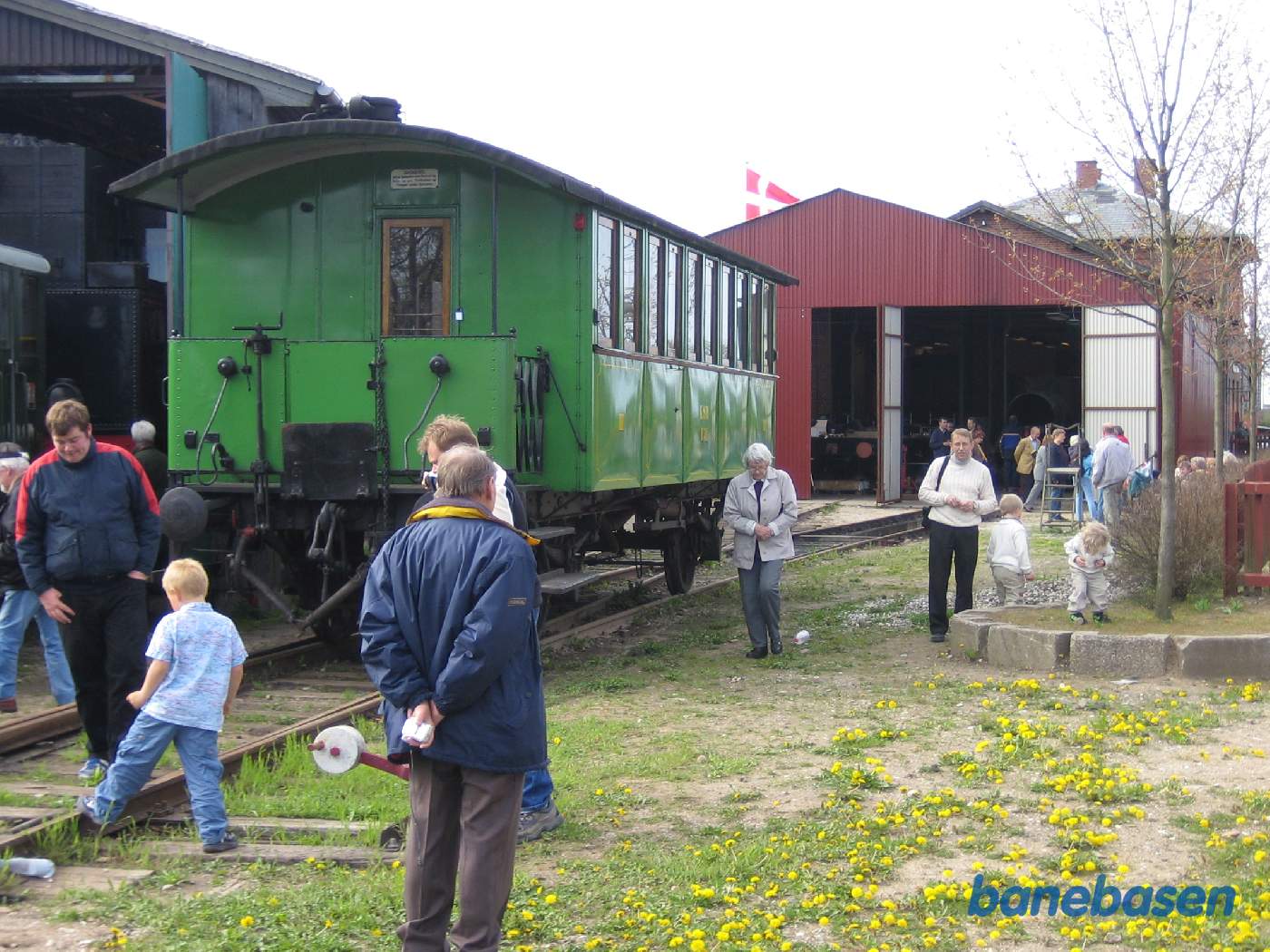 Et vue ud over området foran remiserne Et vue ud over området foran remiserne