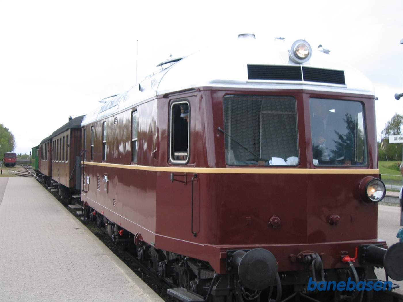 Persontoget ankommet til Gilleleje