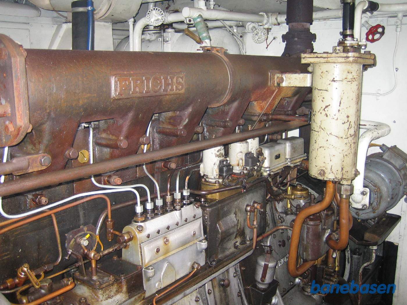 Motoren i M 3 Motoren i M 3