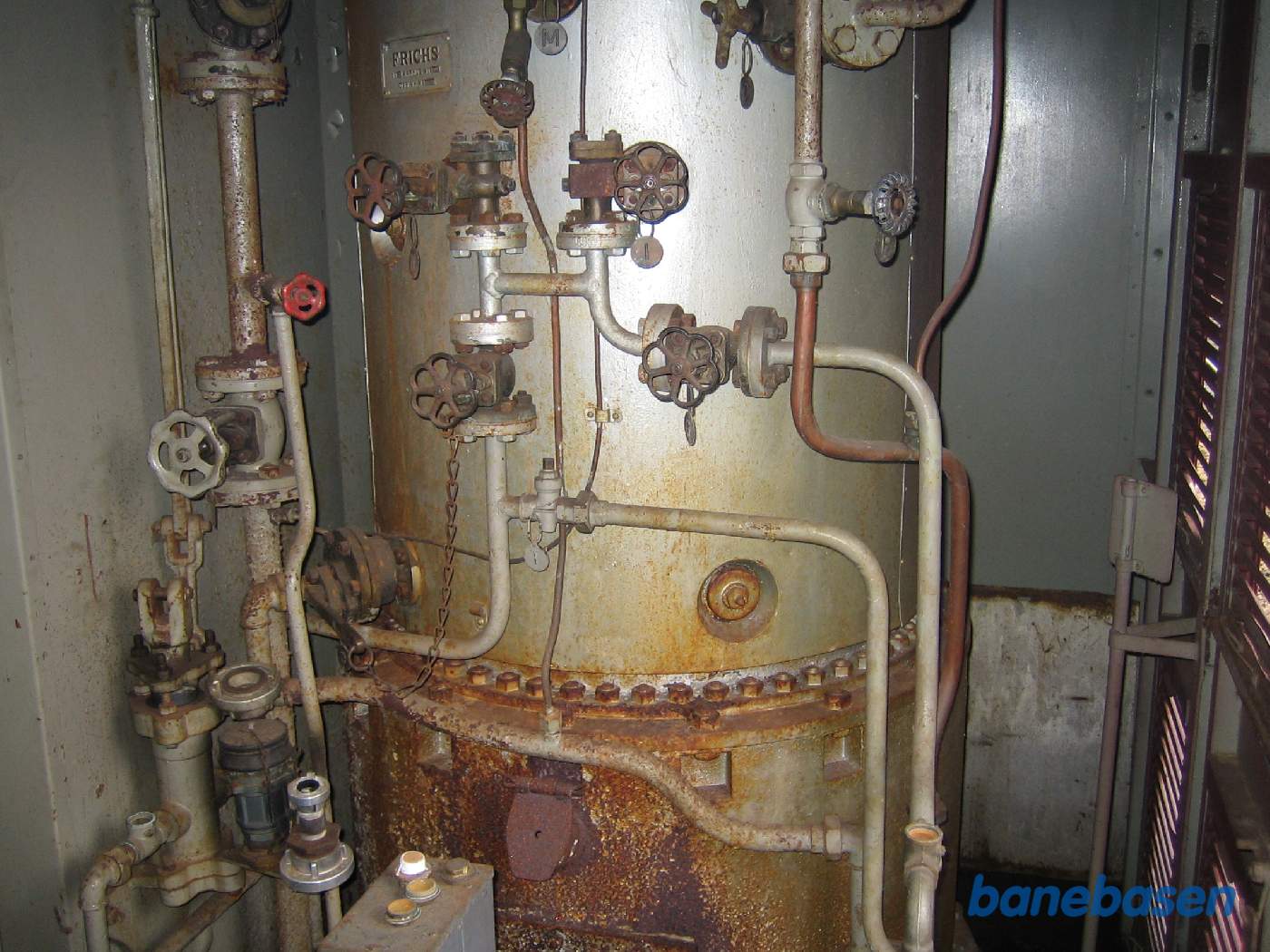 Oliefyret til dampvarme i toget også kaldet varmekedlen Oliefyret til dampvarme i toget også kaldet varmekedlen