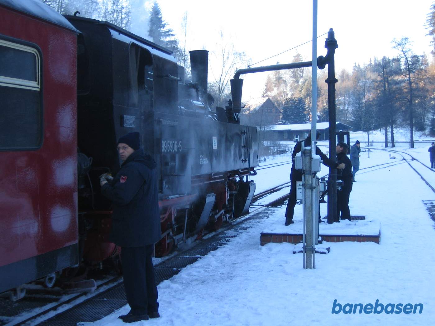Lokomotivet får vand på