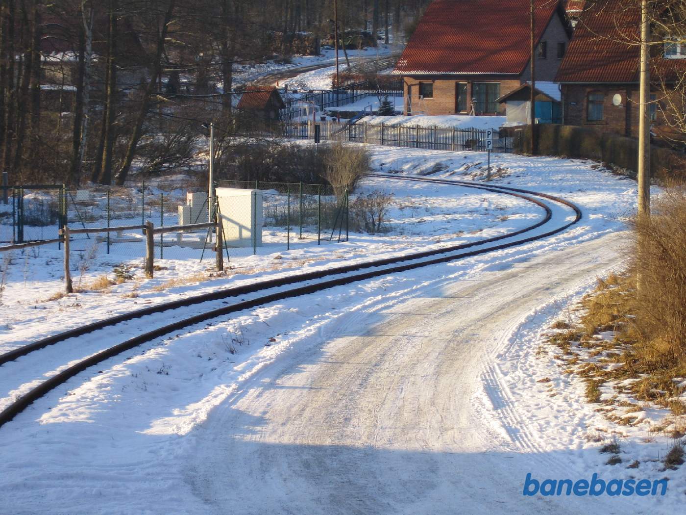 Selketal banens strækningsspor set fra bagerste endeperron et sted mellem Alexisbad og Harzgerode