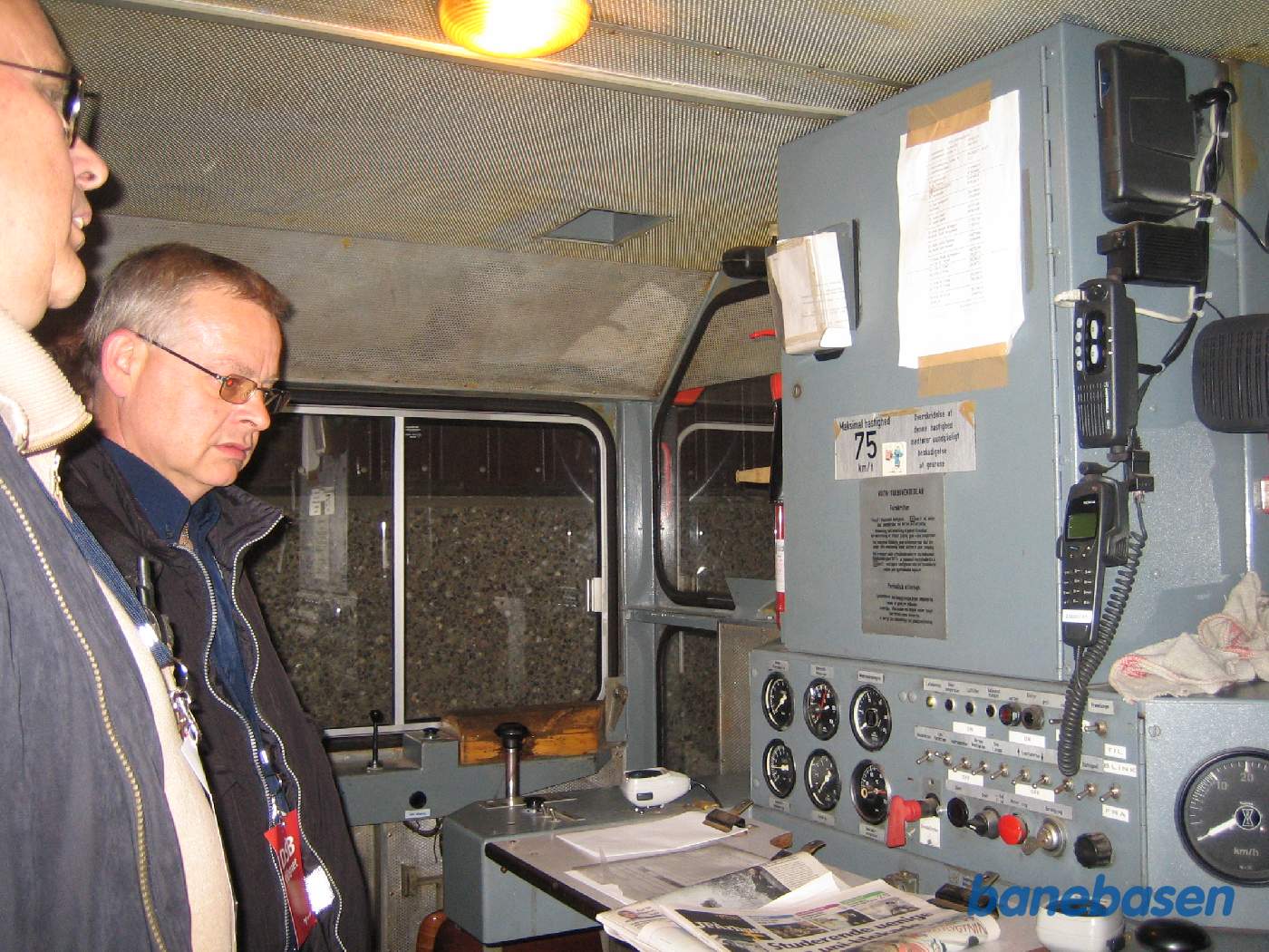Førerrummet i diesellokomotivet Førerrummet i diesellokomotivet