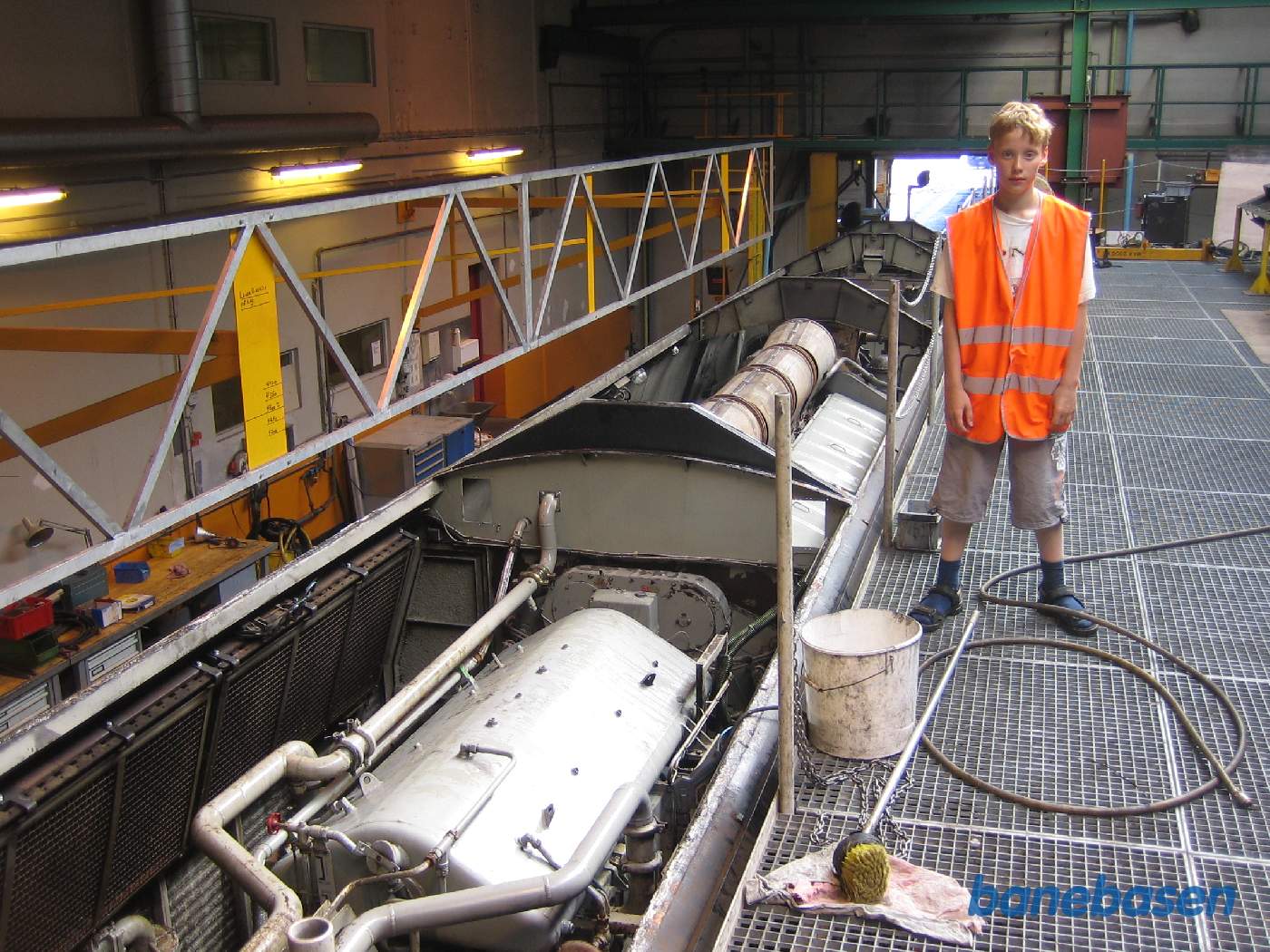 En ME har fået fjernet taget i forbindelse med et af de store eftersyn i hal 1