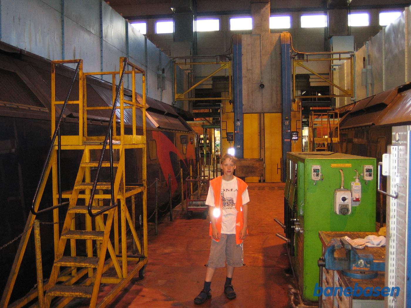 Det daglige vedligeholdelsesværksted med ME i hvert spor Det daglige vedligeholdelsesværksted med ME i hvert spor