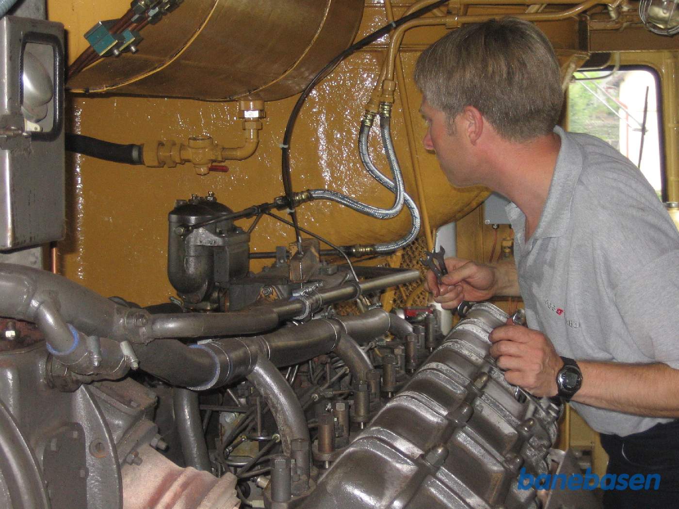 Billede af motoren i diesellokomotivet