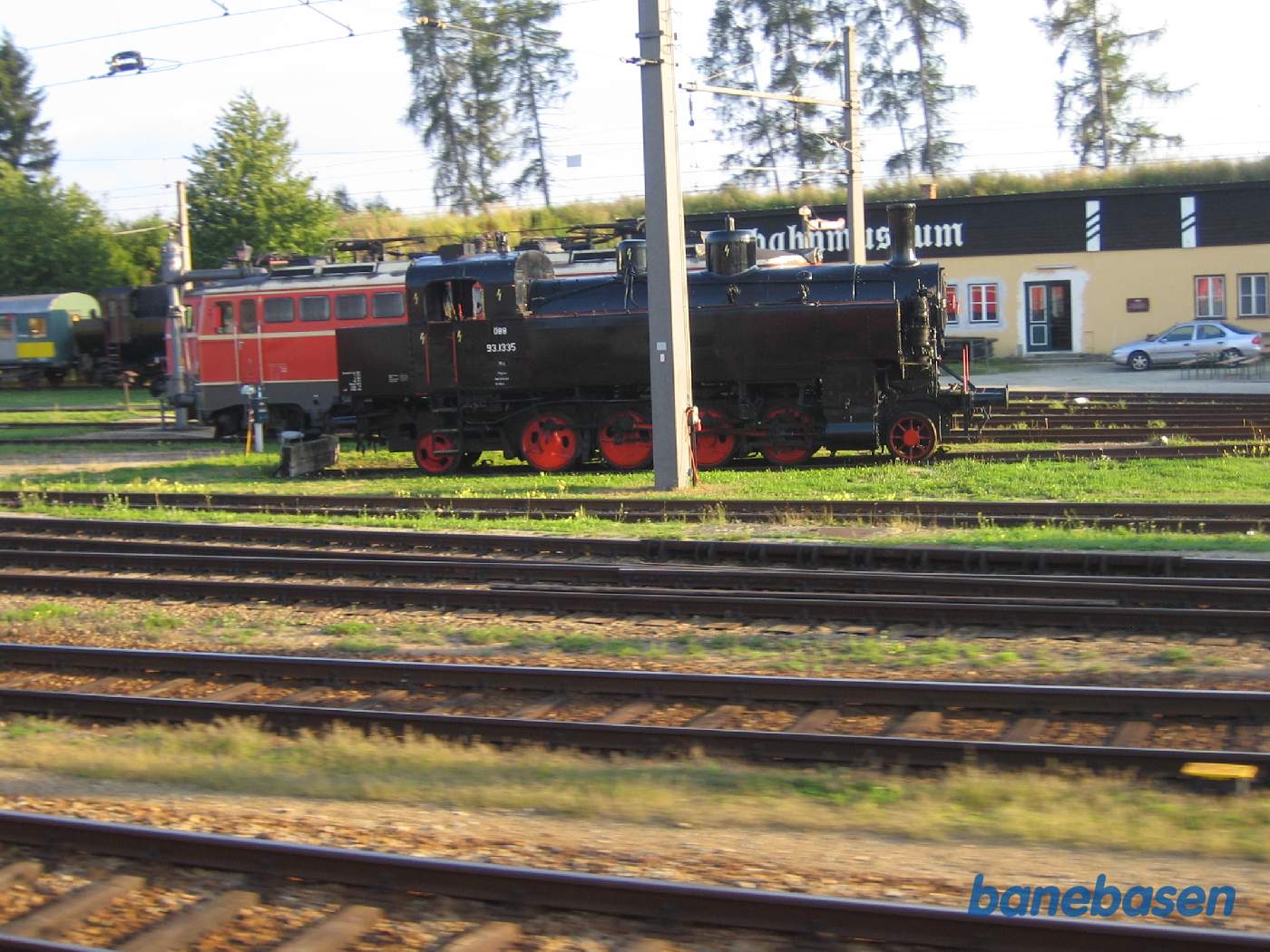 Et udstillet damplokomotiv på jernbanemuseet