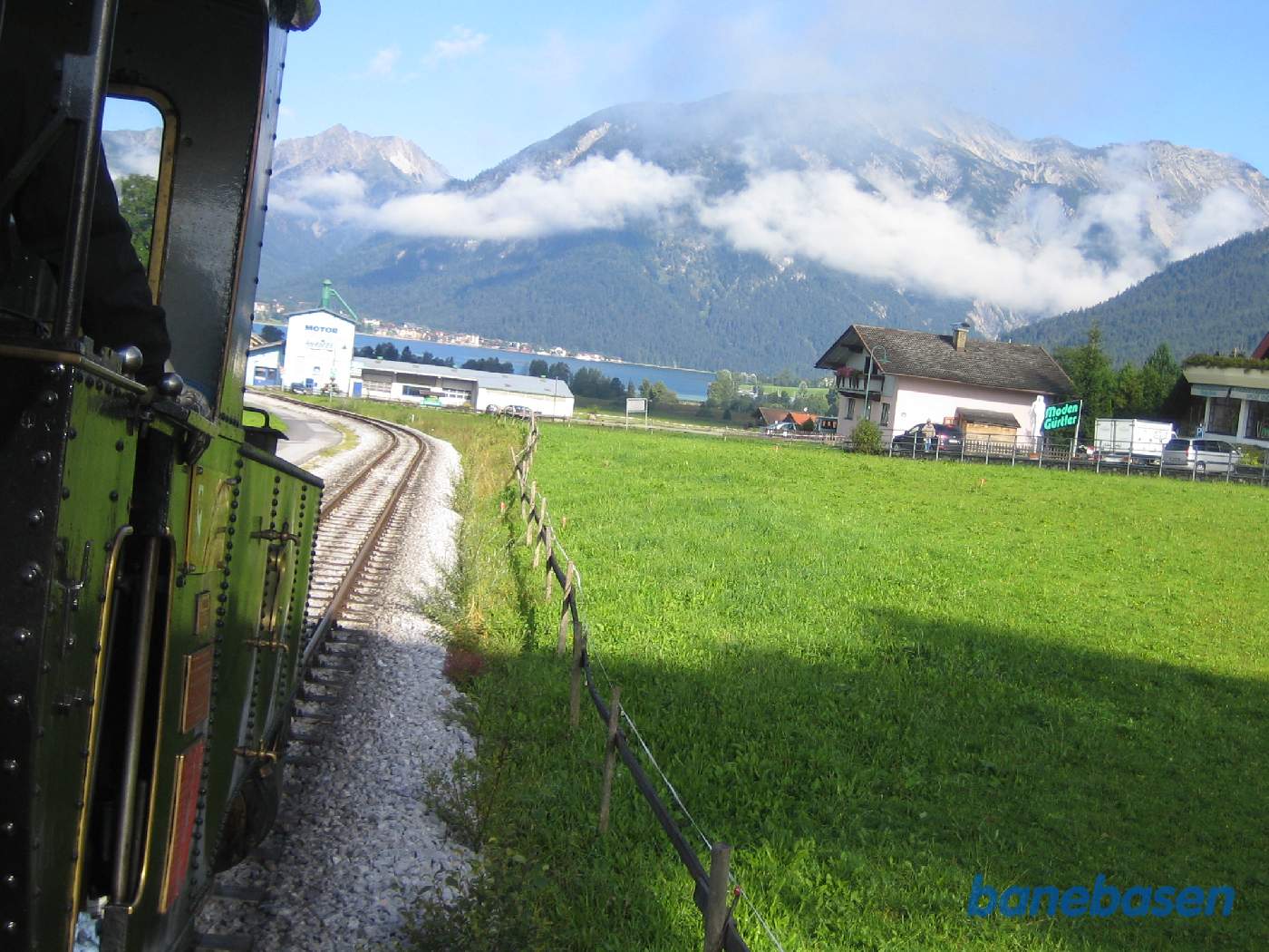 Et sted på strækningen mellem Eben og Maurach
