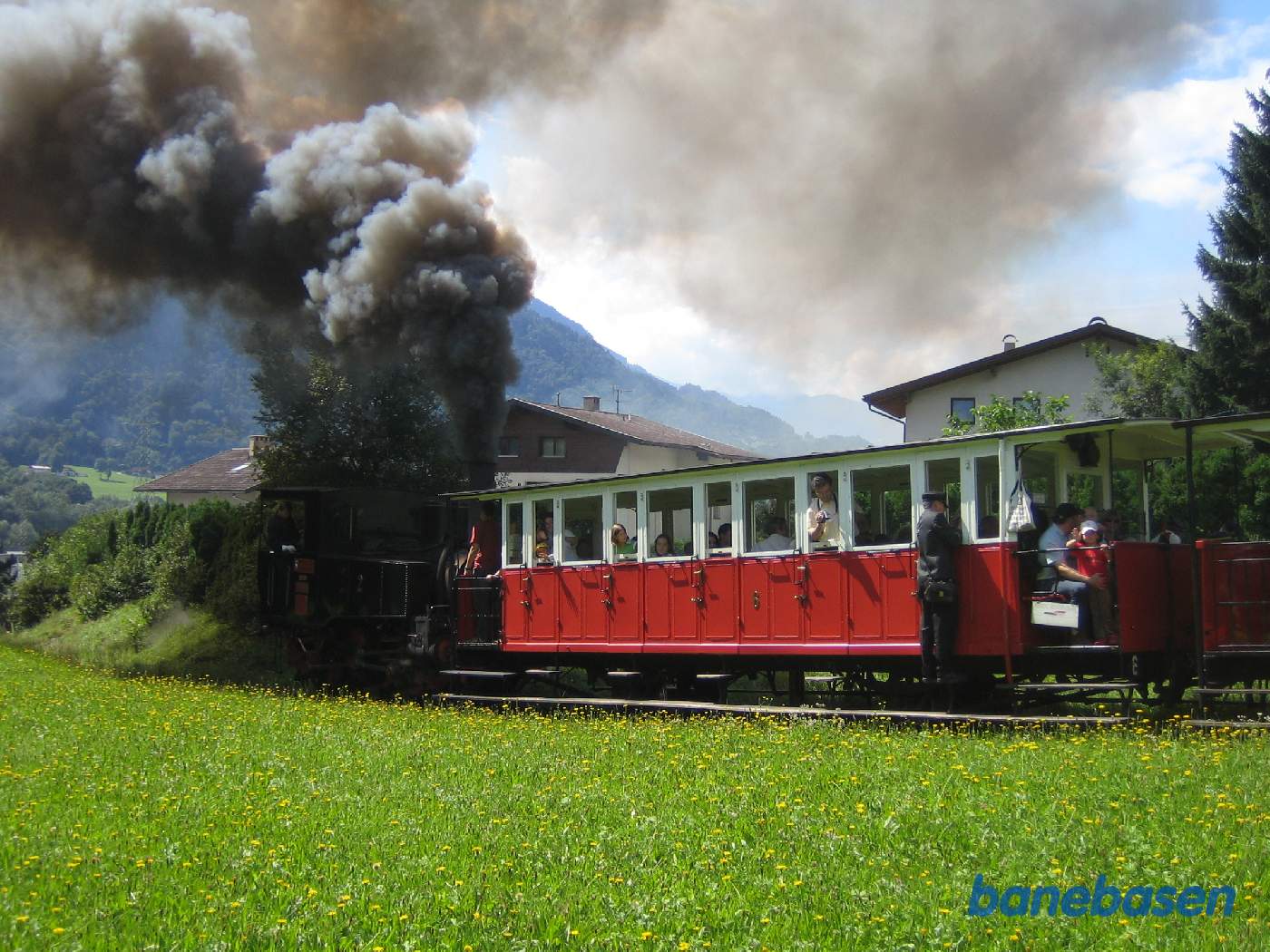 Toget på vej op ad bjerget, kort efter Jenbach