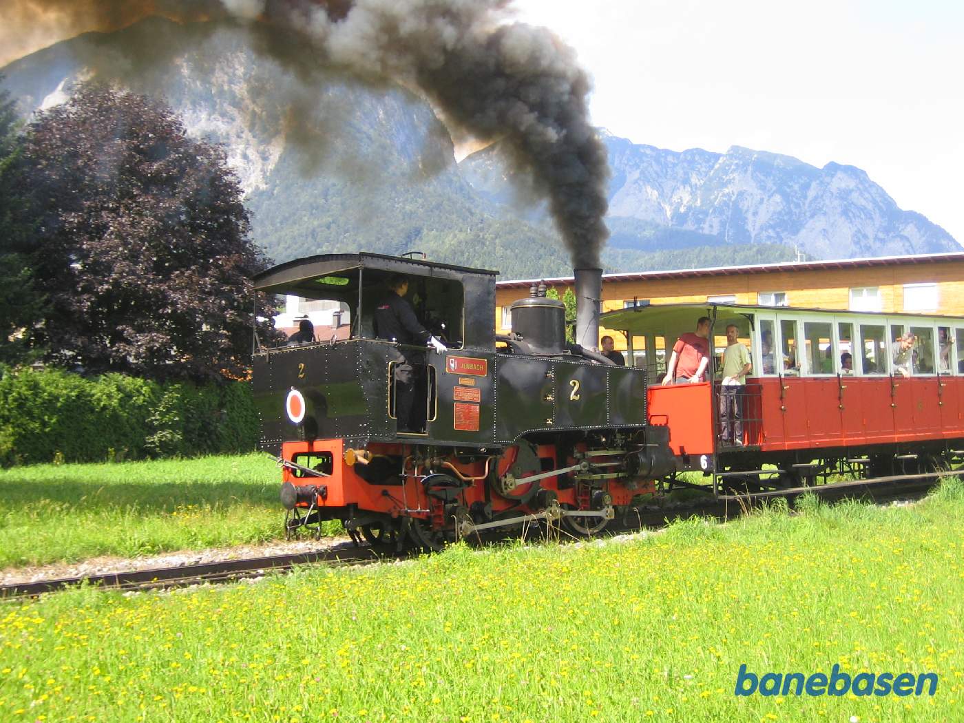 Toget på vej op ad bjerget, kort efter Jenbach