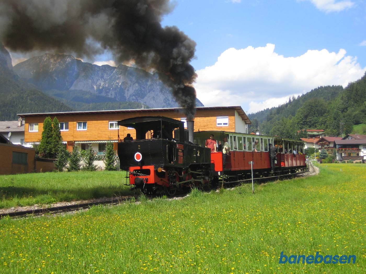 Toget på vej op ad bjerget, kort efter Jenbach