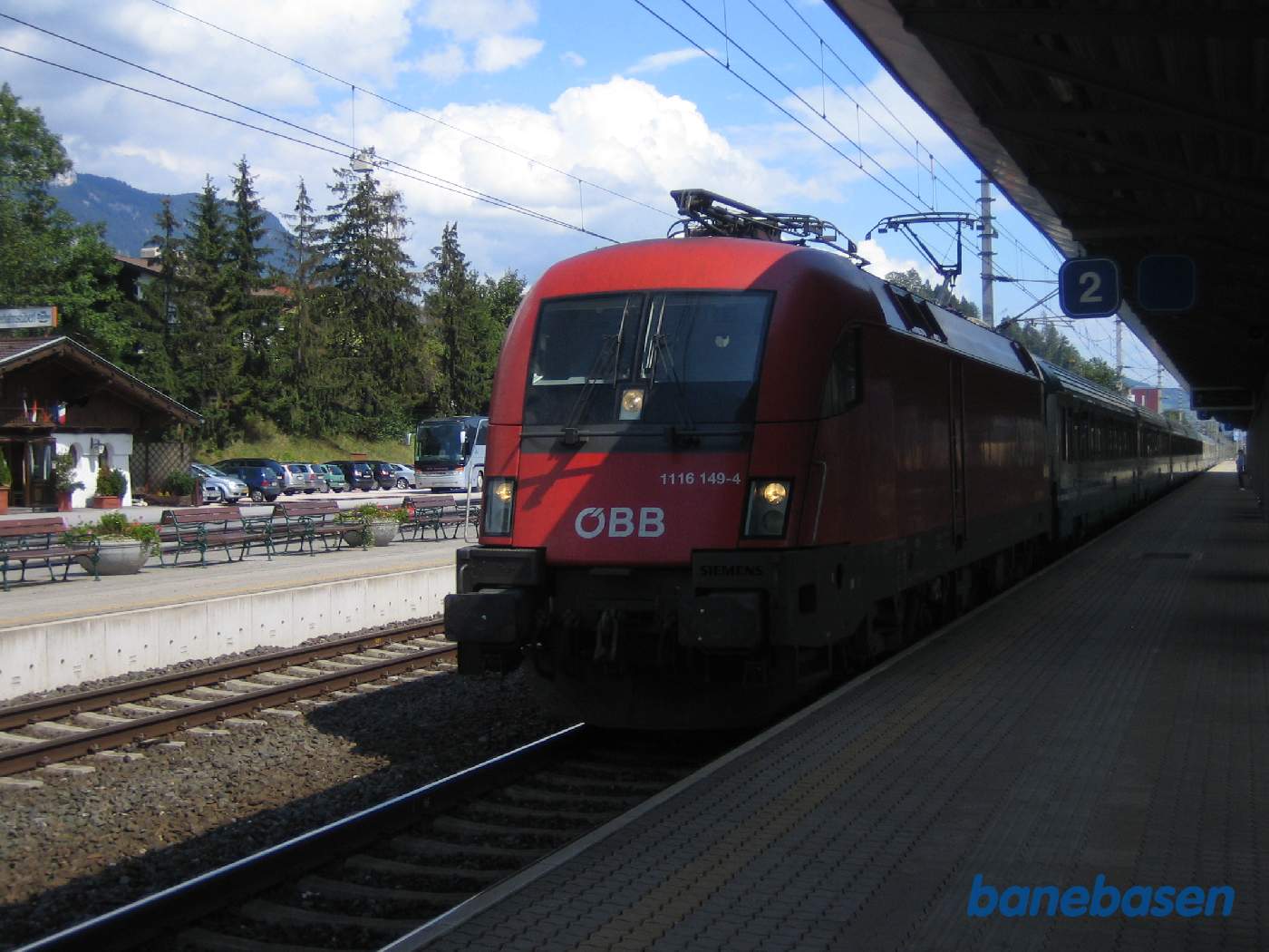 Et persontog ved perron