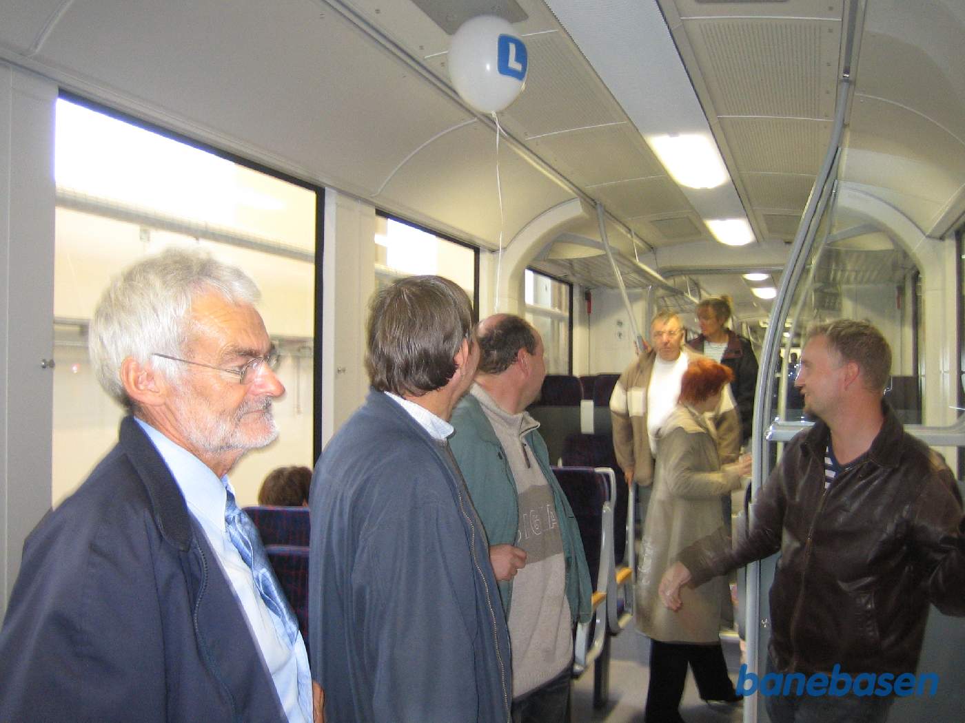 Man kunne også få et kig ind i et af banens Lint-togsæt Man kunne også få et kig ind i et af banens Lint-togsæt