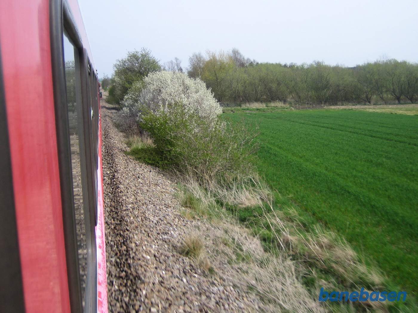 Foto af landskabet på strækningen mellem Svinninge og Mårsø